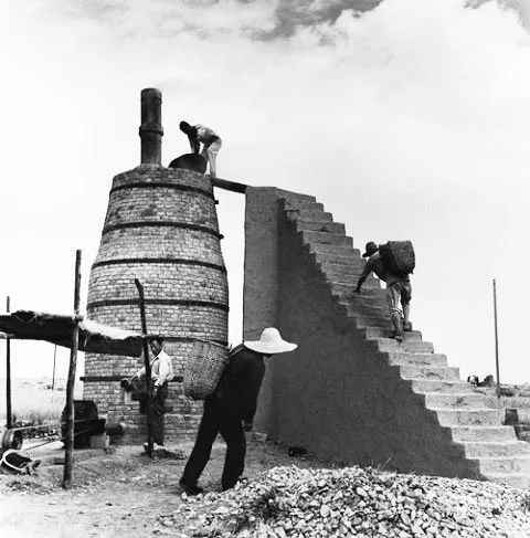 宁夏钢铁传奇：热浸塑钢管的创业史诗