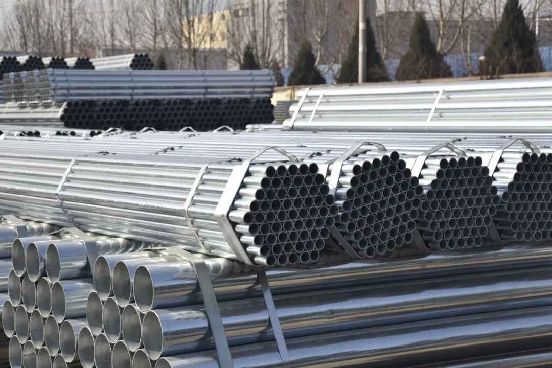 热浸涂塑钢管行业先锋:友发钢管以创新驱动品质未来 热浸涂塑钢管行业先锋:友发钢管以创新驱动品质未来