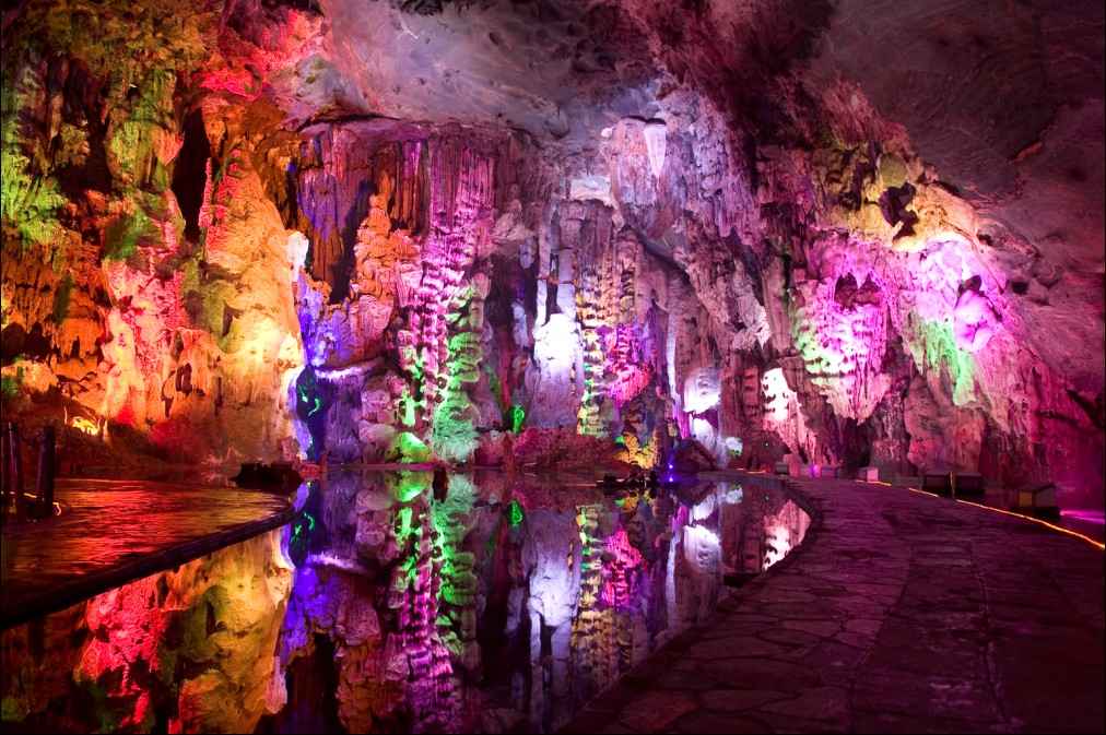 探索汕昆高速公路:奥仁格管道助力国家干线建设 探索汕昆高速公路:奥仁格管道助力国家干线建设