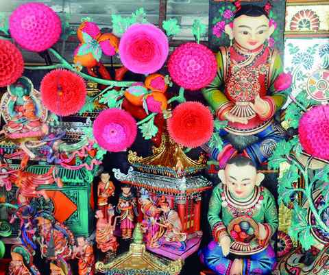 酥油花:冰点上的艺术奇迹 酥油花:冰点上的艺术奇迹