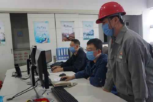 电力维管 “架炮”“排骨”“拆弹”……这些班组里的行话，能看懂的都是老师傅