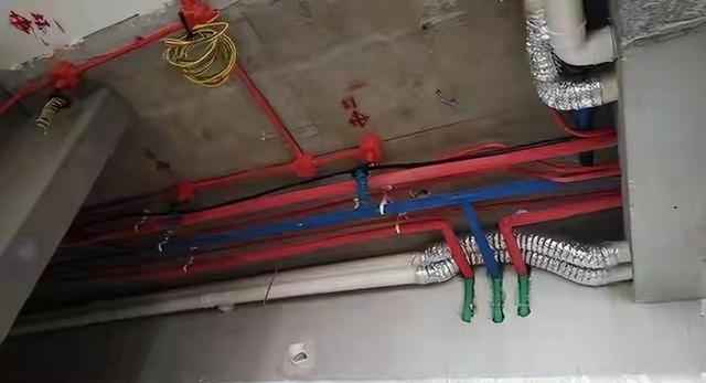 电力埋墙管 电线不要再埋墙了！建议学习广东人的做法,那叫一个聪明,晒晒