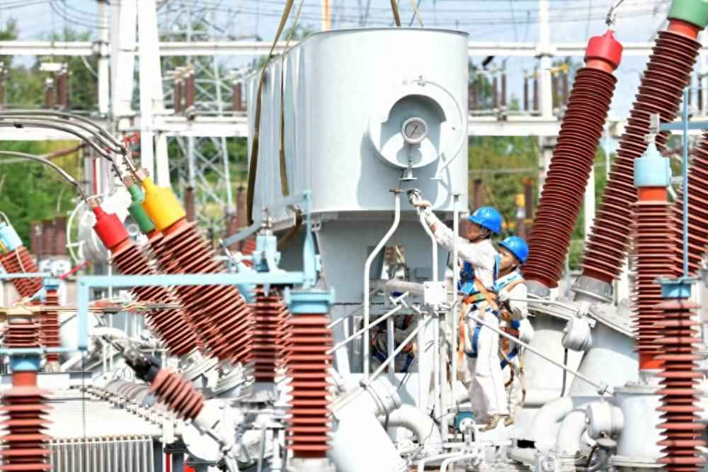 电力变压器波纹管 国网重庆万州供电公司：主变配件换新升级 为迎峰度夏做好准备