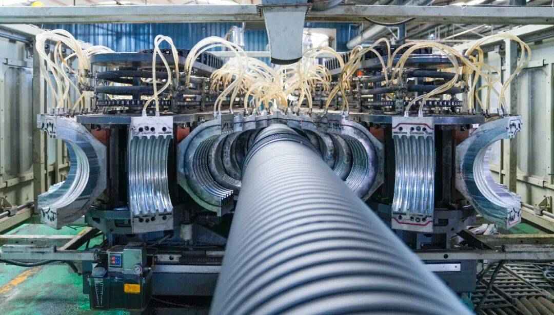 山西CPVC电力管厂家 四川福塑科技有限公司:以科技强实业 用爱心暖人心 山西CPVC电力管厂家 四川福塑科技有限公司:以科技强实业 用爱心暖人心