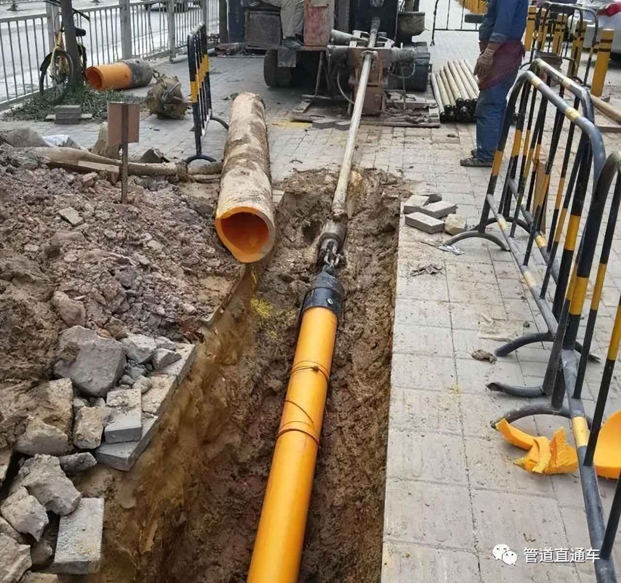 PE电力管顶管 PE顶管与PE拖拉管有哪些区别? PE电力管顶管 PE顶管与PE拖拉管有哪些区别?