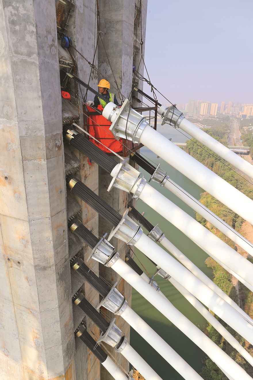 河源hdpe电力管 位于惠州的世界最宽四线无砟轨道矮塔斜拉桥挂索