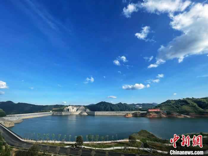 奥仁格管道引领周宁工业:双管驱动战略揭秘 奥仁格管道引领周宁工业:双管驱动战略揭秘