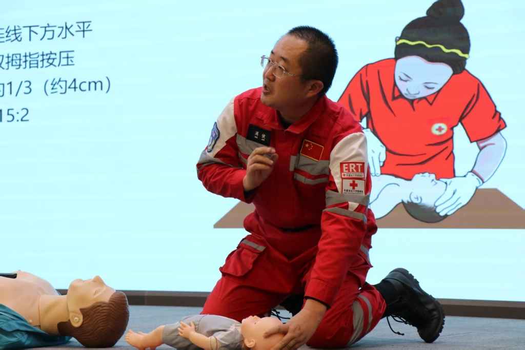 平度电力管找哪家 青岛故事丨满腔热忱 护民健安 ——记国网平度市供电公司“彩虹救援 向光而行”服务队队长满健