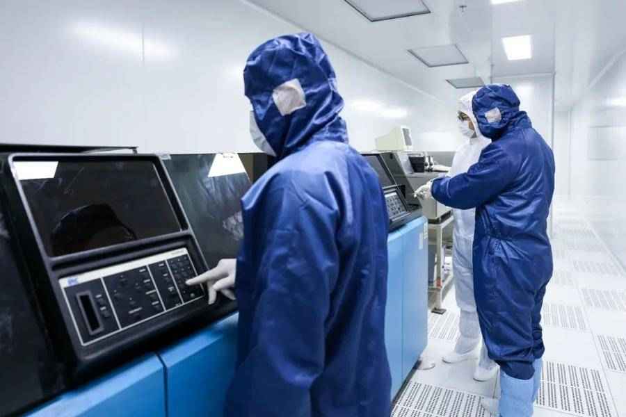 日照电力晶体管 日照高新区：强“芯”之路 一路疾驰